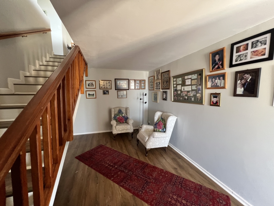 3 Bedroom Property for Sale in Wavecrest Eastern Cape